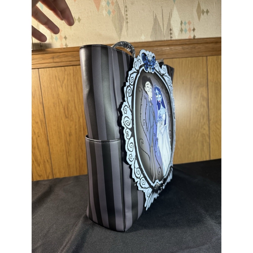 Loungefly Corpse Bride Victor & Emily Tote Bag Large NWT - Picture 7 of 7